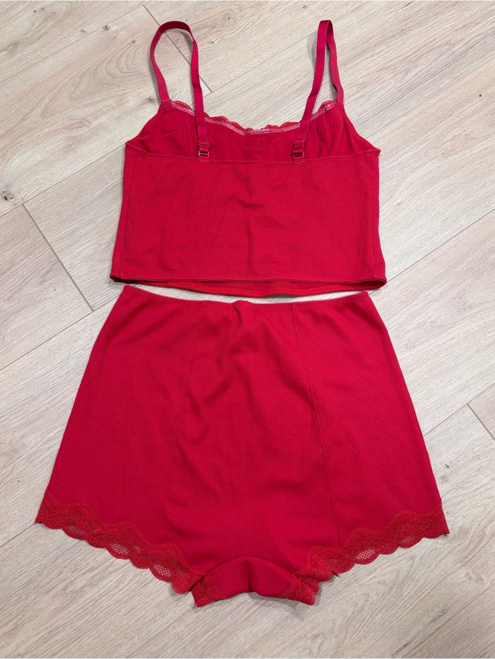 Colsie / target 2 pc Red Lace-Trim Cami and Short Sleep Set waffle knit  Sz L - Picture 2 of 5
